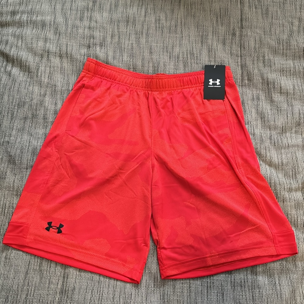 Boys UnderArmour shorts